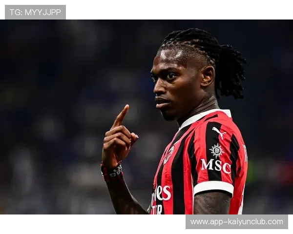 莱奥回敲助攻队友门前补射建功